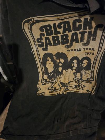 12 band Tshirts XL - Thumbnail 2