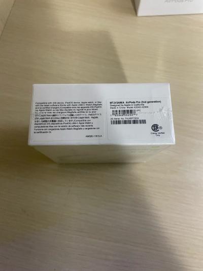 Apple AirPods Pro 2nd Gen with MagSafe - Thumbnail 4