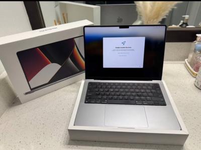 apple MacBook Pro - Thumbnail 3