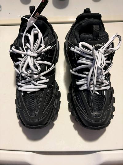 balenciaga tracks led black and white - Thumbnail 9