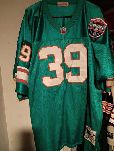 miami dolphins mitchell n Ness jersey