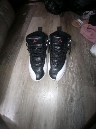 size 10 in a half Jordan 12 retros - Thumbnail 7
