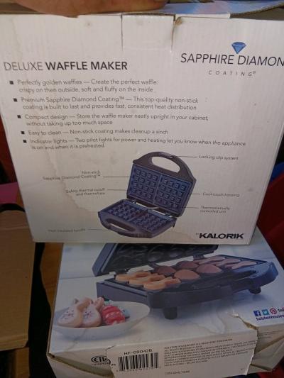 waffle maker in box still specs are in second photo - Thumbnail 2