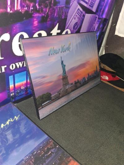 Cityscape and Poker 11x17 Framed shipping on Facebook Ebay - Thumbnail 2