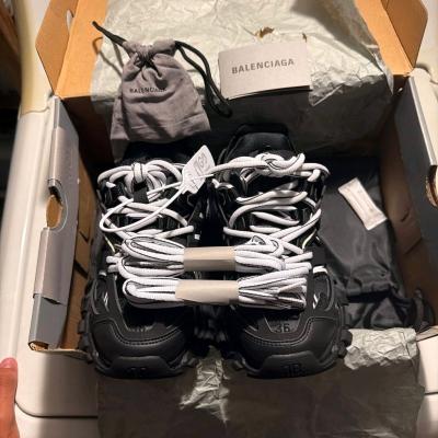 balenciaga tracks led two colors