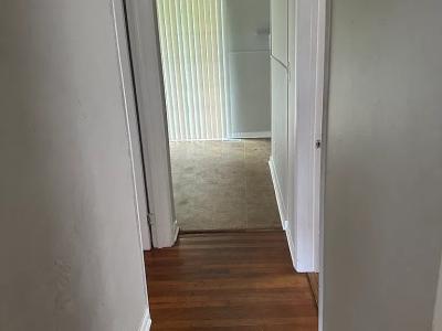 3 Beds 1 Bath House For Rent - Thumbnail 10