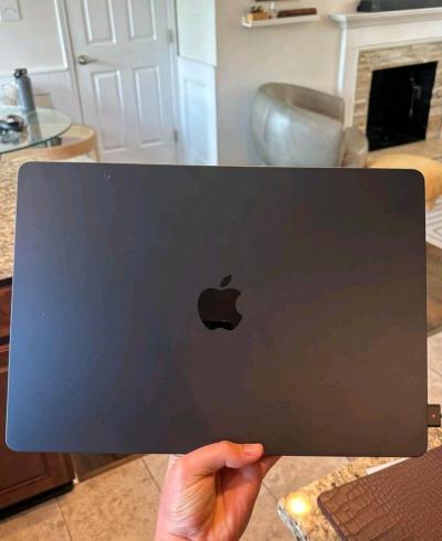 Apple MacBook Air 15inch