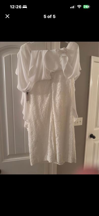 boutique lace dress with lining and faux pearls - Thumbnail 2
