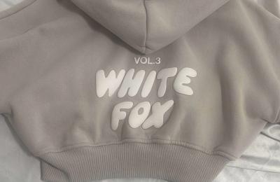 white fox cropped jacket size xxs or xs - Thumbnail 3