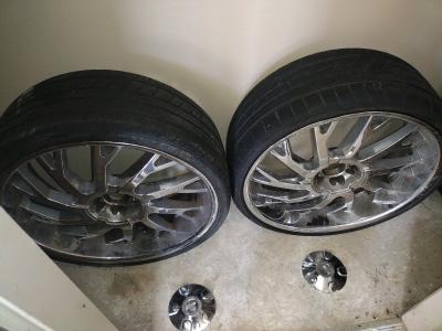 4  24inch chrome rims - Thumbnail 3