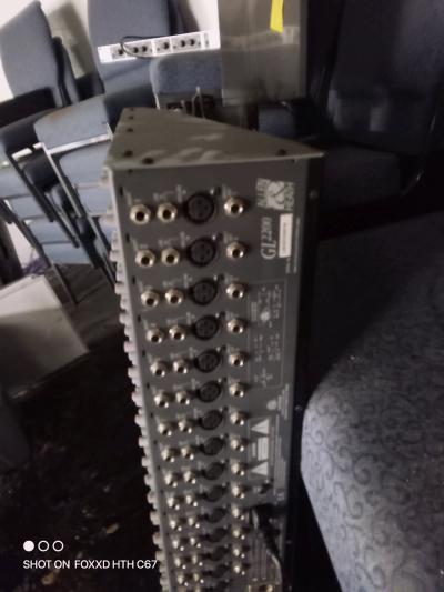 sound and audio equipment - Thumbnail 5