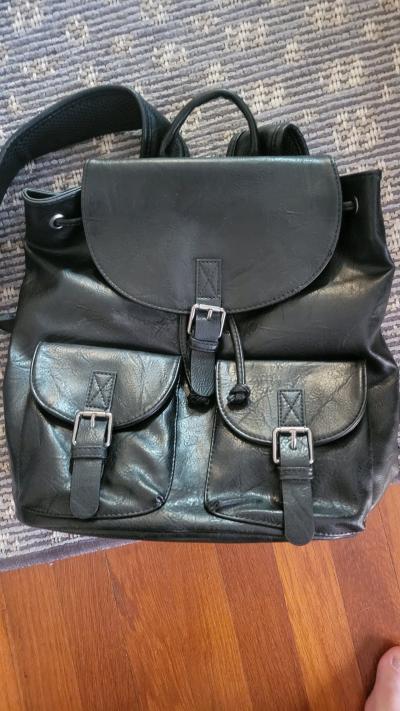 womans purse