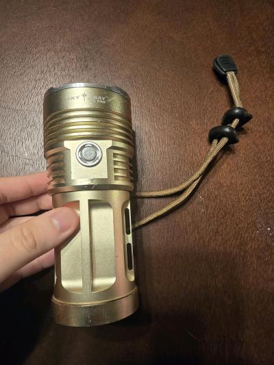 Heavy Duty Sky Ray King LED Flashlight Gold  Body