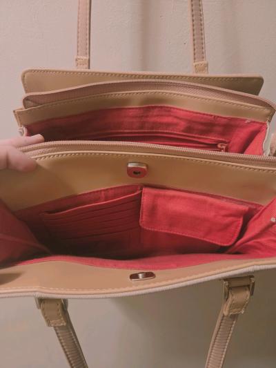 Liz Claiborne tan and beige shoulder bag - Thumbnail 4