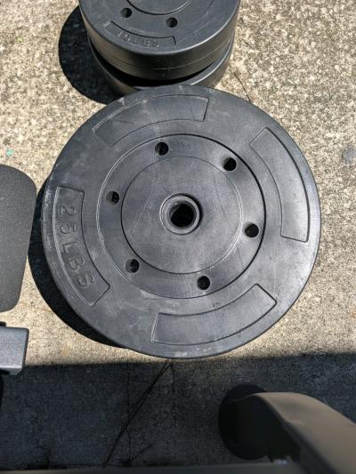 marcy weight bench with 100 lbs of weights - Thumbnail 8