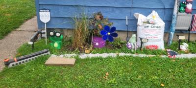 a bunch of different  garden decoration statues prices vary - Thumbnail 11
