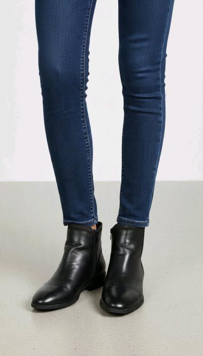 MIA Amore Black Ankle Boots Memory Foam Comfort Low Heel - Thumbnail 8