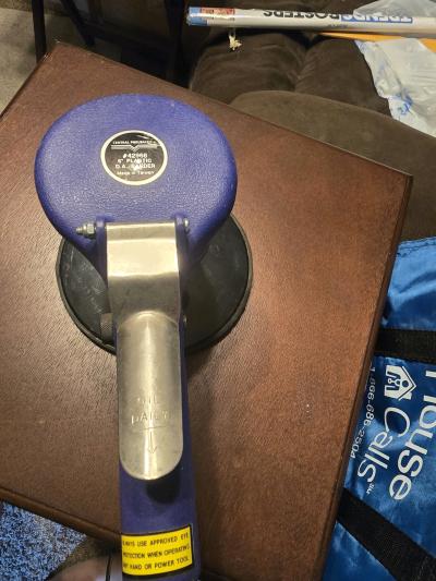 Central Pneumatic 6 DA Air Sander 42966 - Thumbnail 2