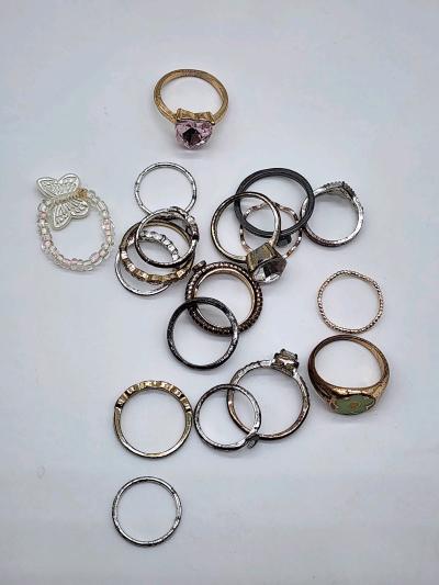 19pc costume jewelry rings for kids