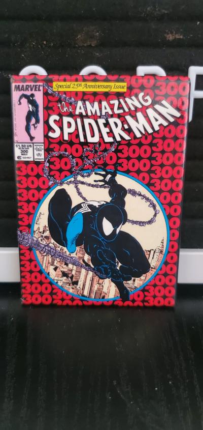 Marvel Amazing SpiderMan 300 Magnet