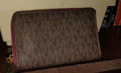 MK Purse and matching wallet - Thumbnail 2