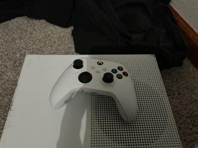 Xbox box