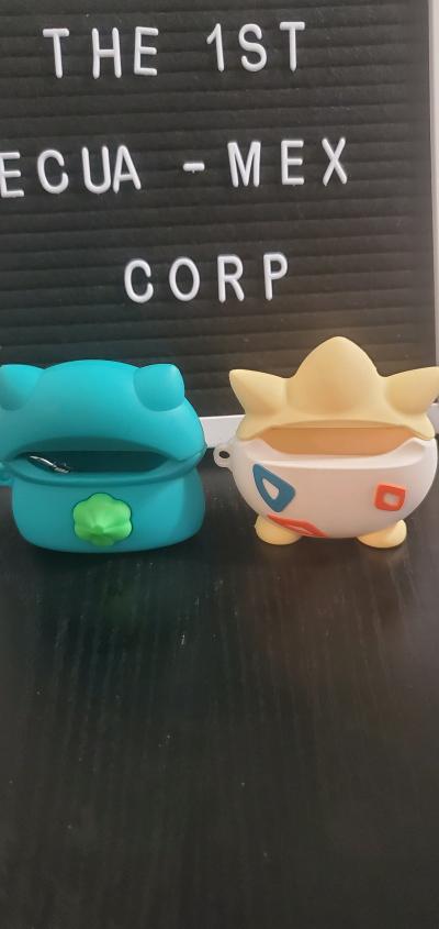 Pokemon AirPod Cases Bulbasaur and Togepi - Thumbnail 3