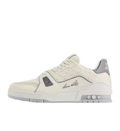 Looking for bulk buyers for shoes Contac - Thumbnail 4