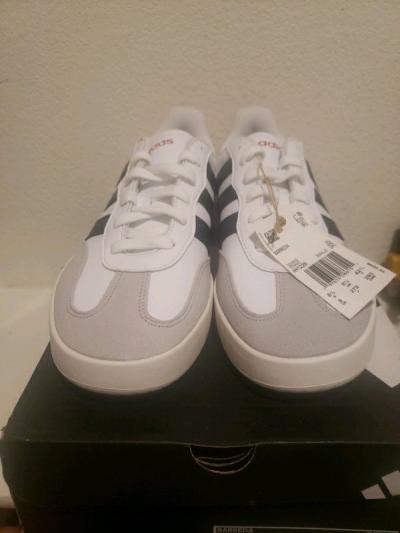 Adidas Barreda Size 9 - Thumbnail 4