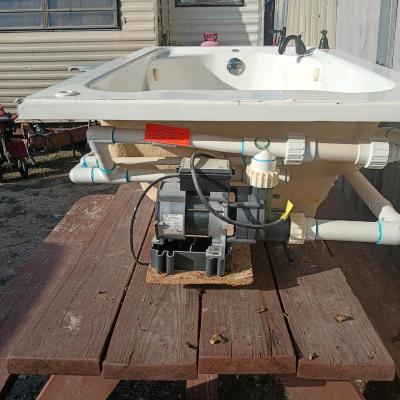 whirlpool white acrylic jetter Bathtub Jacuzzi - Thumbnail 2