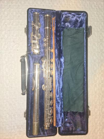 Bundy sellmer Flute with Hard Case a musical bag - Thumbnail 2