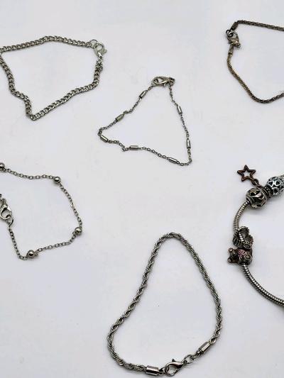 mixed lot of silver Tone bracelets 9pc - Thumbnail 3