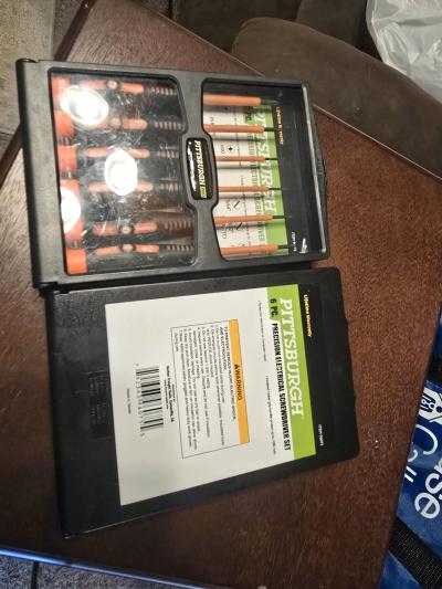 Pittsburgh Pro Precision Screwdriver Sets