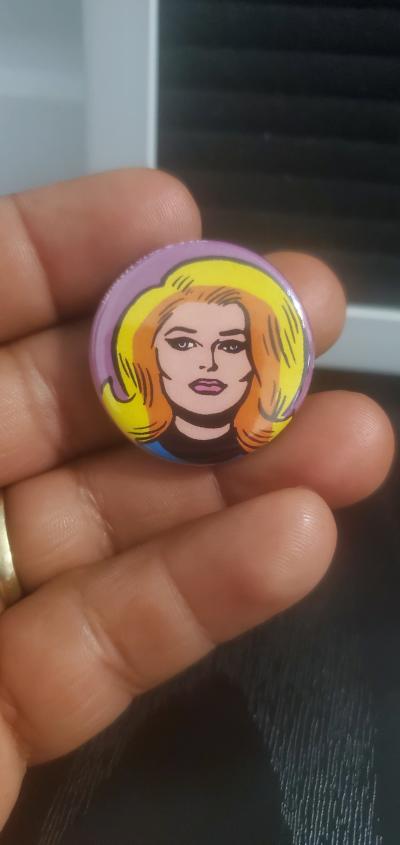 Set of 6 Marvel Comics Pinback Buttons - Thumbnail 4