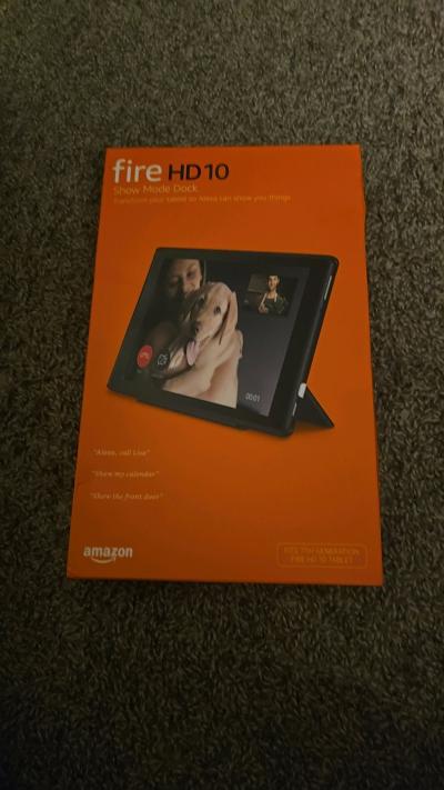 Fire HD 10 Show Mode Dock