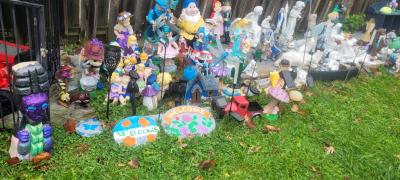 a bunch of different  garden decoration statues prices vary