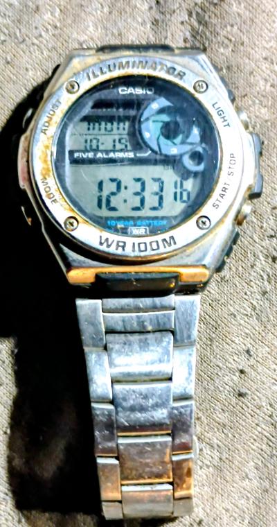 Mens Digital Watch silver Tone