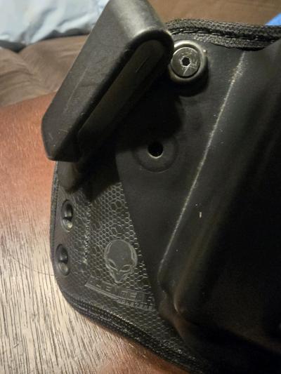 Alien Gear Cloak Tuck IWB Concealed Carry Holster Right Hand - Thumbnail 2