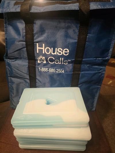 Premium Insulated Cooler Bag  8 Reusable Ice Packs Bundle