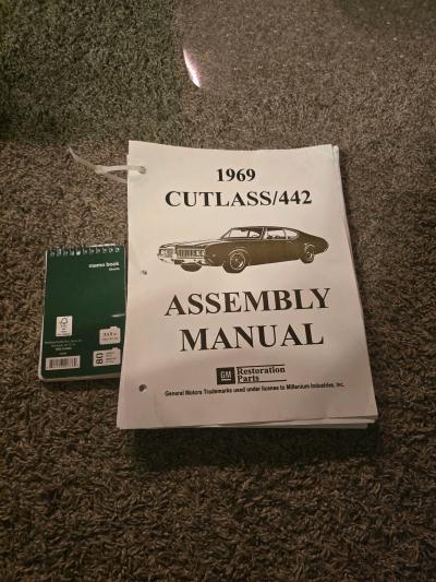 1969 Oldsmobile Cutlass  442 Assembly Manual  Free Memo Pad