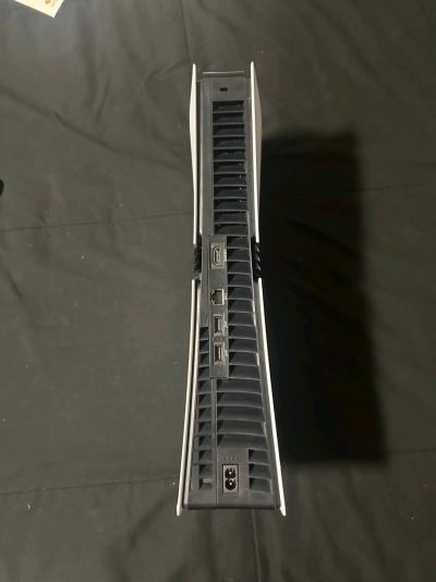 PLAYSTATION CONSOLE 5 - Thumbnail 2