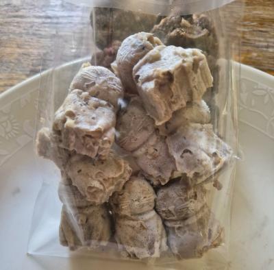 Home Made Healthy Baked Dog and Cat Treats