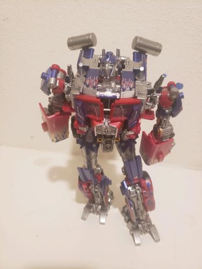 transformers Optimus prime minister tomorrow