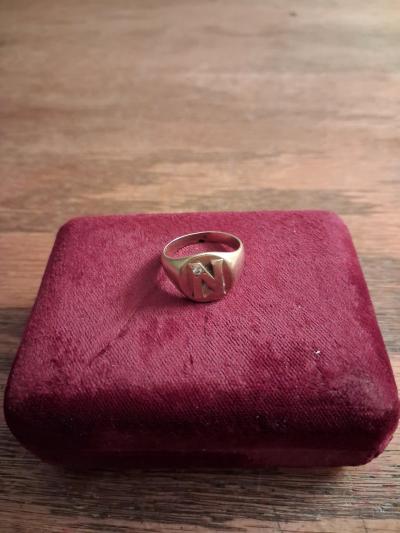gold ring n 18 cart