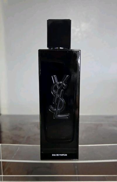 colognes perfumes para hombres nuevos - Thumbnail 11
