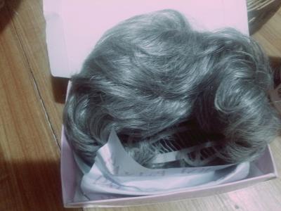 Paula young grey wig 80s style - Thumbnail 2