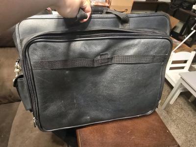 Targus Black Laptop Briefcase  Messenger Bag - Thumbnail 5