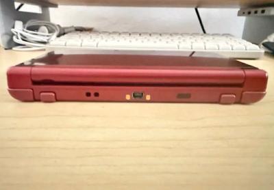 New 3Ds XL - Thumbnail 3