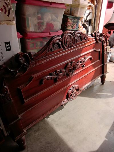 Hand carved bed with canopy antique - Thumbnail 2