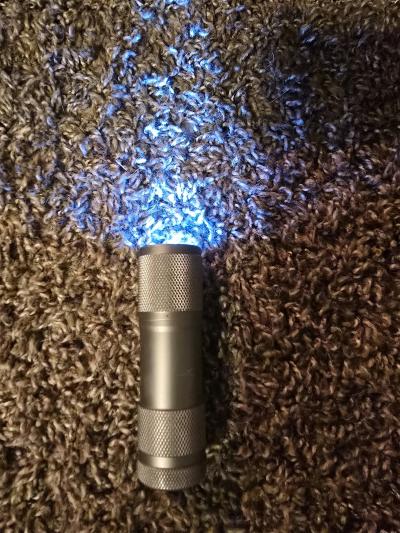 Bundle of 5 Flashlights  UV Blacklights  Working Condition - Thumbnail 5